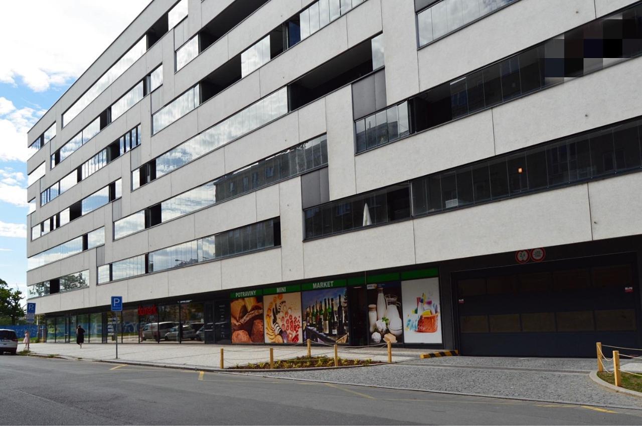 Apartment With Free Parking In פראג מראה חיצוני תמונה